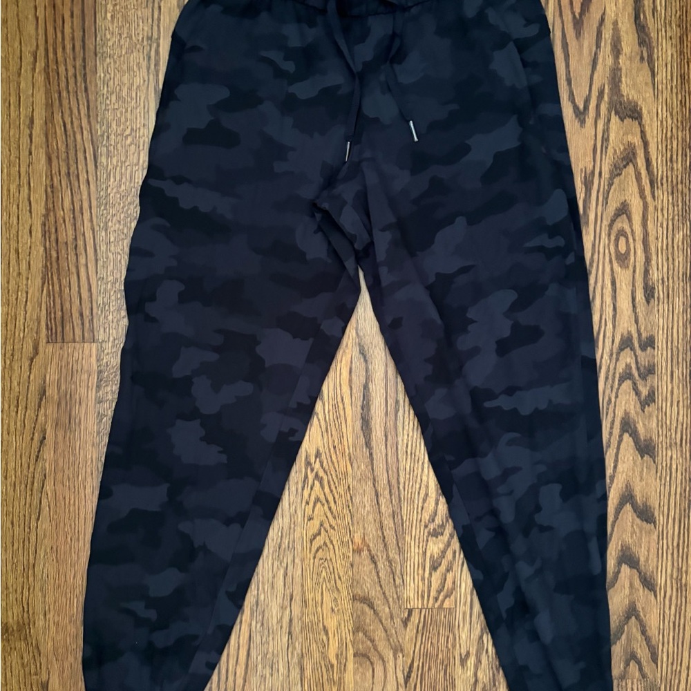 lululemon athletica Black Camo Joggers